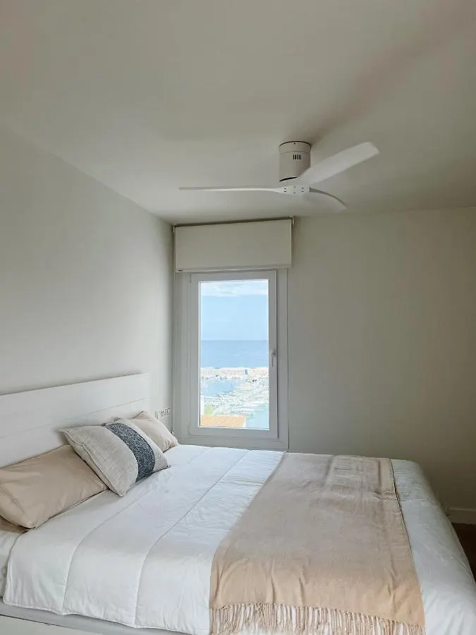 Modern New Apartment, Sea View And Private Parking Marbella