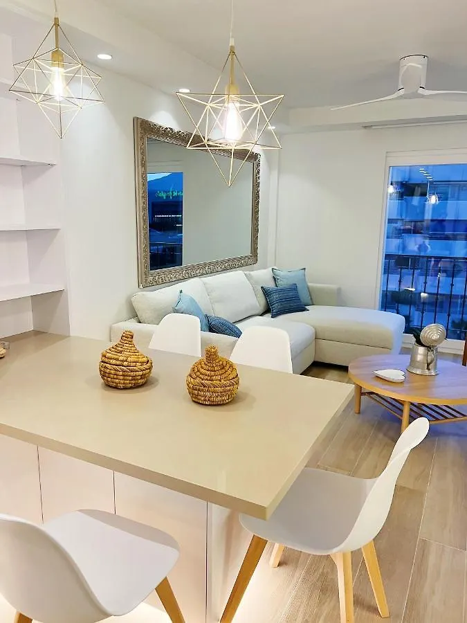 Modern New Apartment, Sea View And Private Parking Marbella Apartment